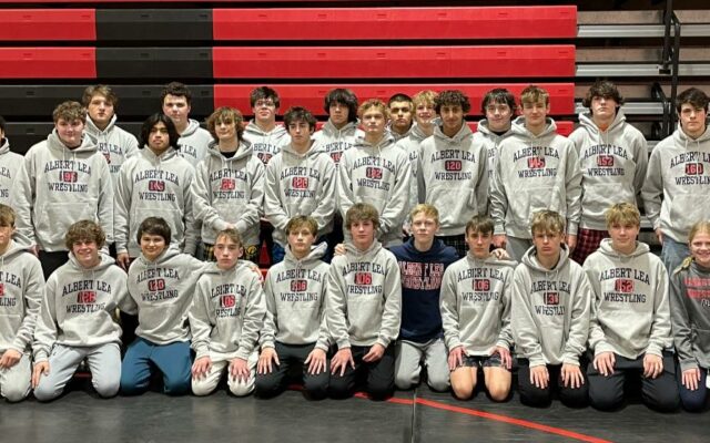 Albert Lea Area Wrestling takes 2nd place at Doc Carr Duals